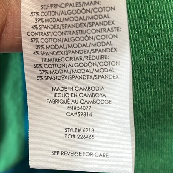 Cabi Size Medium V-neck Dolman Sleeves Oversized French Terry Cabana Top #6213 - Picture 6 of 6